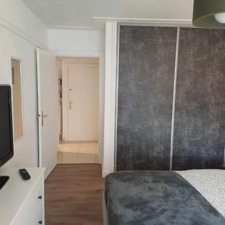 Le Diego Suarez, 5 Pers, Climatisation, Parking, 100m Des Plages Apartmán