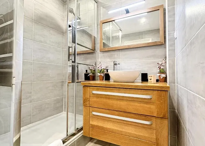 Lejlighed Le Diego Suarez, 5 Prs, Clim, 100m Des Plages *